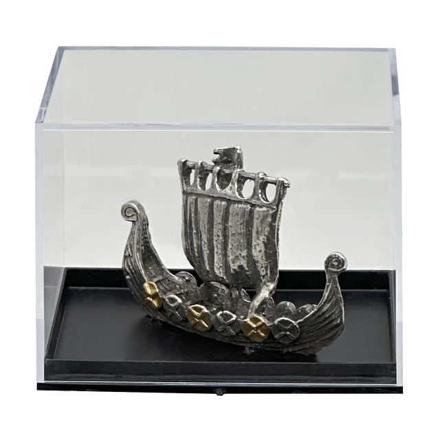 METAL VIKING BOAT MG 443